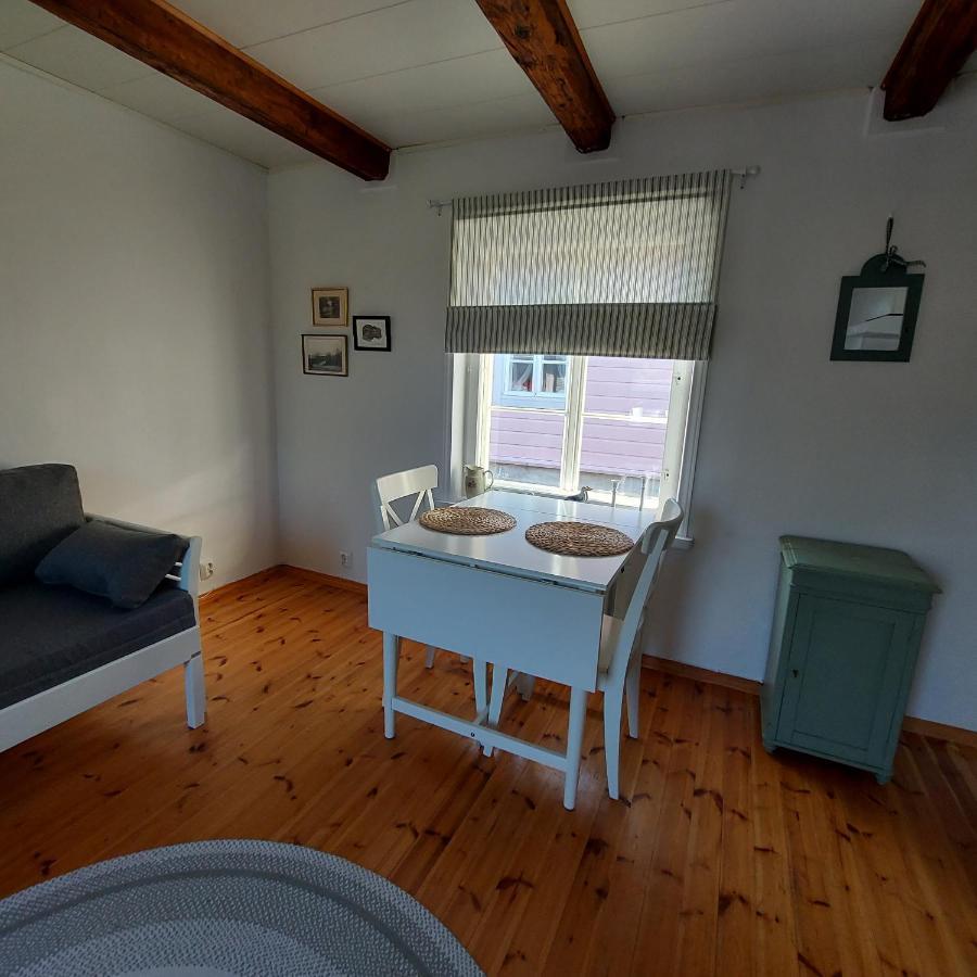 Piispan Majatalo, Pieni Erillistalo Hotell Borgå Exteriör bild