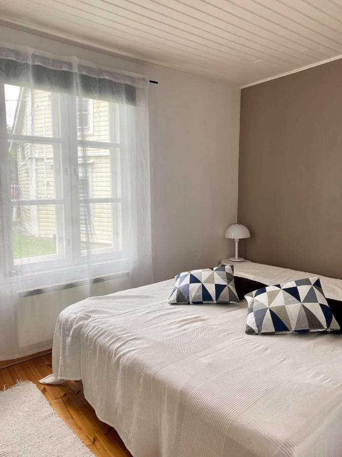 Piispan Majatalo, Pieni Erillistalo Hotell Borgå Exteriör bild